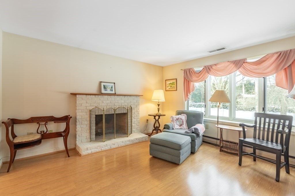 75 Old Bolton Road Stow, MA 01775 - Photo 5 of 35 Gallery Image 5
