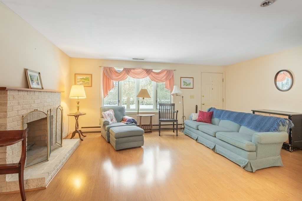 75 Old Bolton Road Stow, MA 01775 - Photo 6 of 35 Gallery Image 6