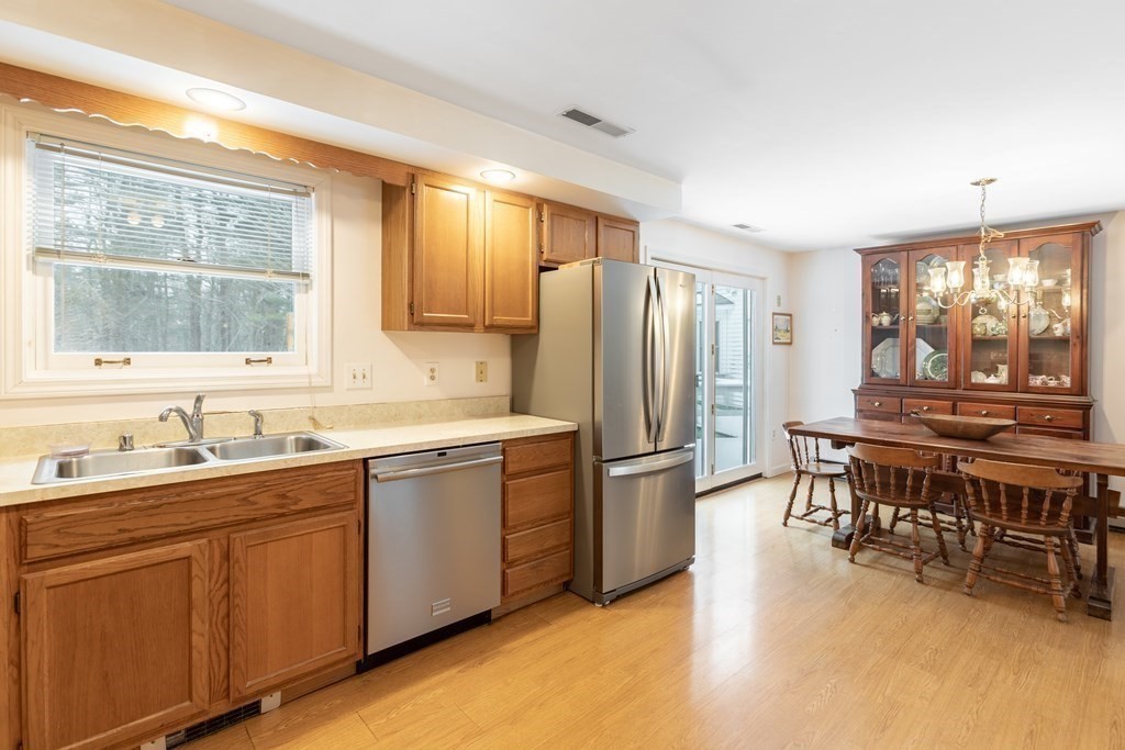 75 Old Bolton Road Stow, MA 01775 - Photo 10 of 35 Gallery Image 10
