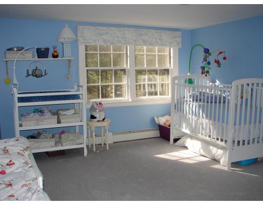 4 Boiling Spring Avenue Medfield, MA 02052 - Photo 11 of 18 Gallery Image 11