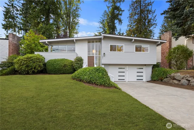 $1,400,000 | 201 165th Avenue Northeast, Bellevue, WA 98008