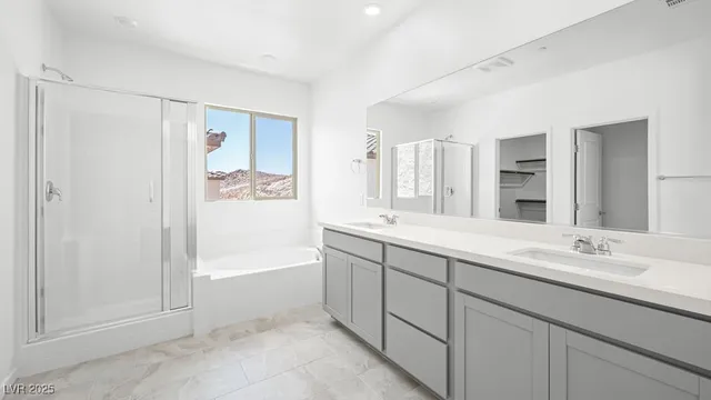 $559,900 | 66 Via Montoro, Henderson, NV 89011