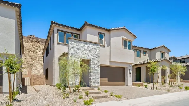 $559,900 | 66 Via Montoro, Henderson, NV 89011