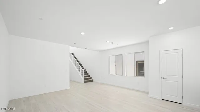 $559,900 | 66 Via Montoro, Henderson, NV 89011