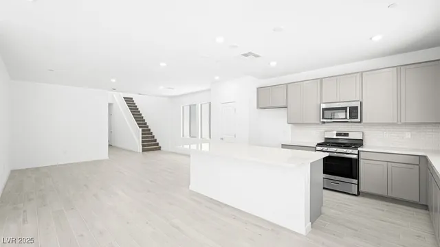 $559,900 | 66 Via Montoro, Henderson, NV 89011