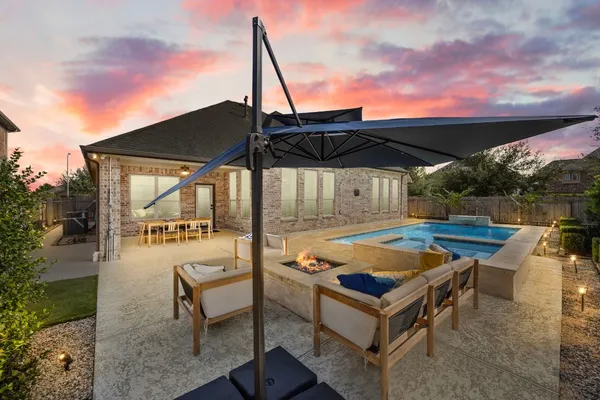 $575,000 | 8034 Ivy Bush Bend Lane, Richmond, TX 77407