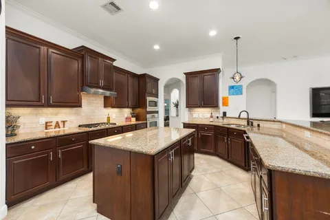 $575,000 | 8034 Ivy Bush Bend Lane, Richmond, TX 77407