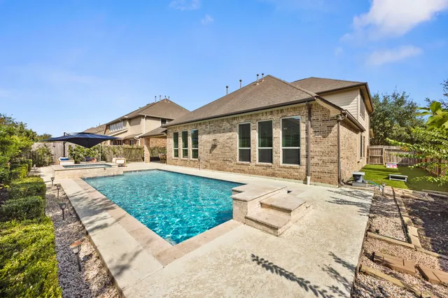 $575,000 | 8034 Ivy Bush Bend Lane, Richmond, TX 77407