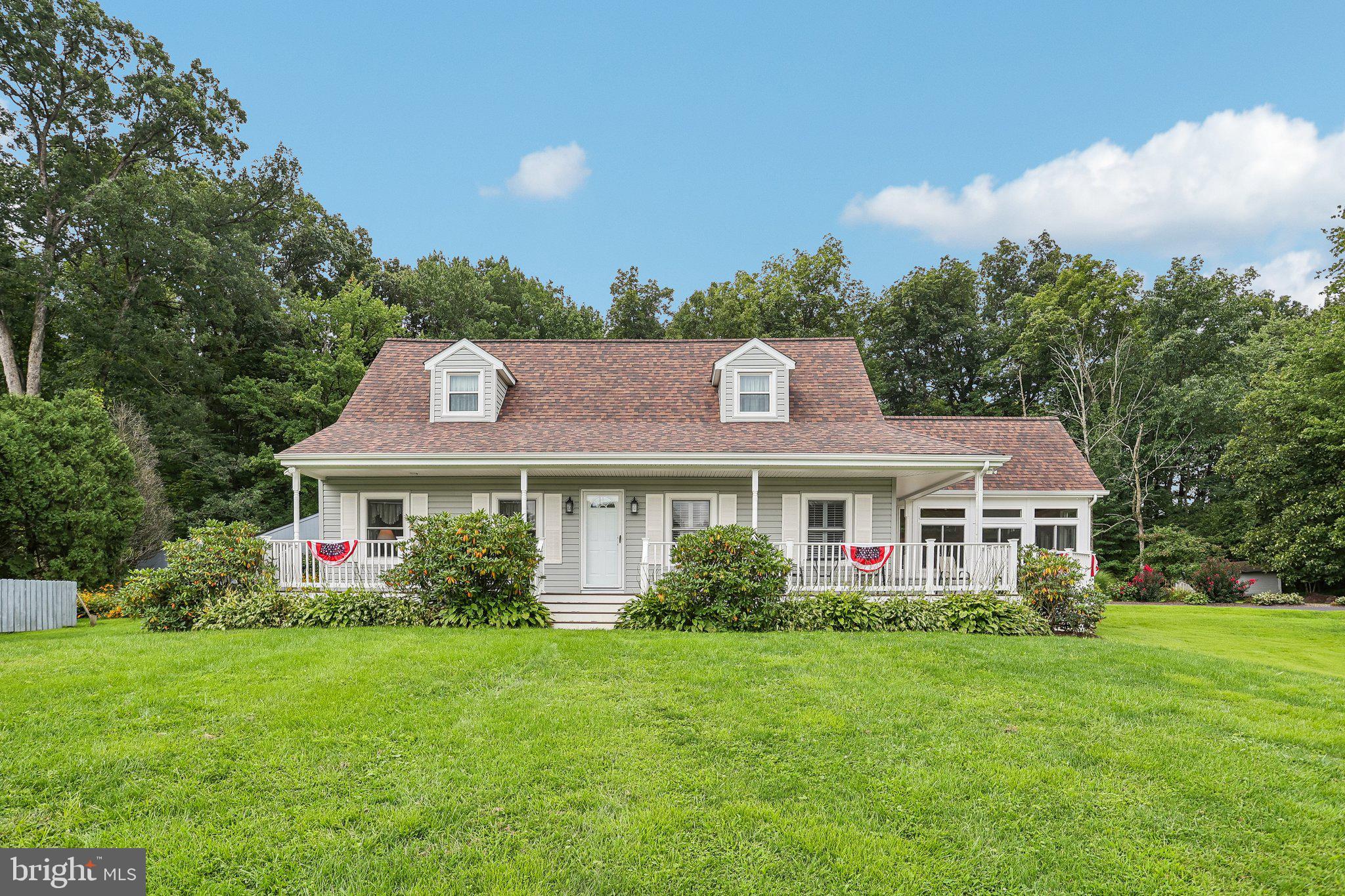 117 East Conestoga Road Elverson, PA 19520 - Photo 2 of 61 Welcome to 117 E Conestoga Rd!