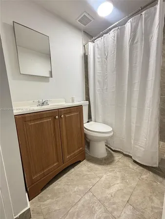 $2,900 | 719 Glenn Parkway, Hollywood, FL 33021