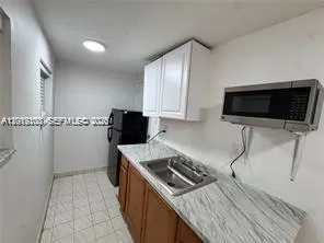 $2,900 | 719 Glenn Parkway, Hollywood, FL 33021
