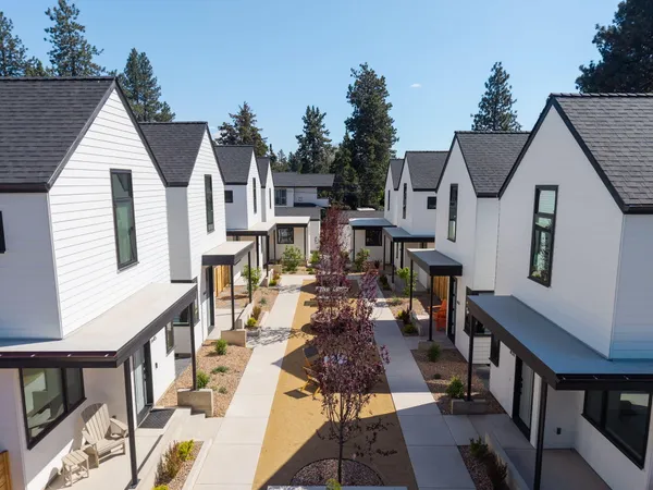 $609,000 | 637 Northeast Marshall Avenue, Bend, OR 97701