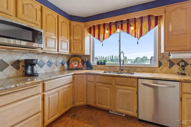 $990,000 | 15 Van Engelen Drive, Burley, ID 83318