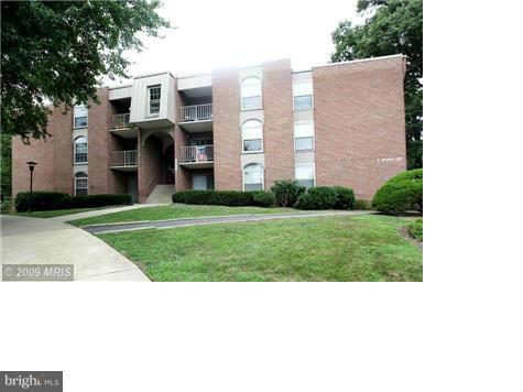 8300 Tobin Road, Unit 11 Annandale, VA 22003 - Photo 1 of 8 Exterior (General)