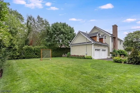 $1,250,000 | 1 Central Avenue, Montclair, NJ 07042
