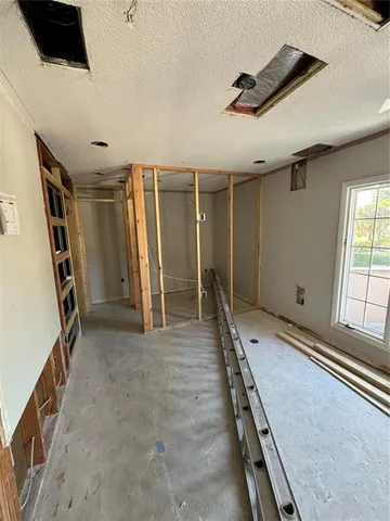 $229,000 | 1920 Woodcrest Drive, Unit 9, Winter Park, FL 32792