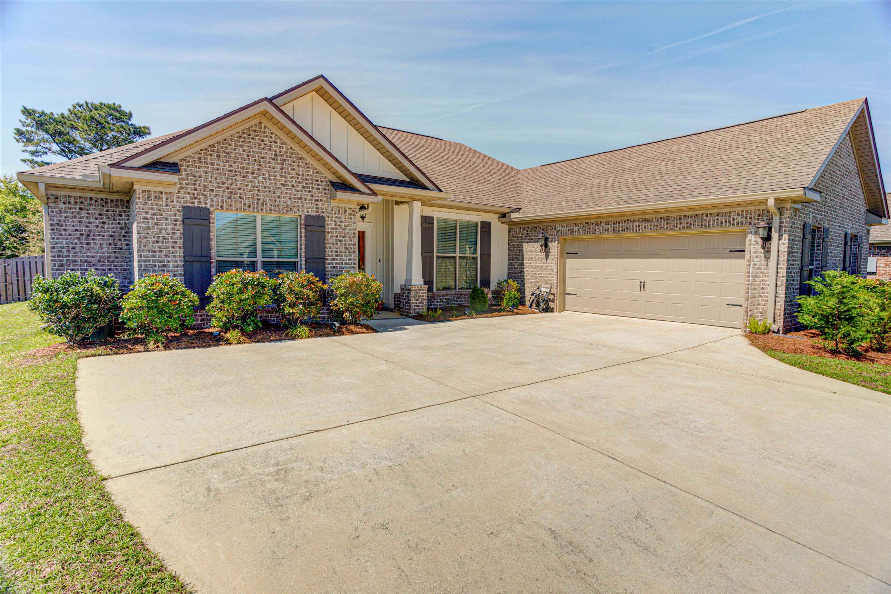 8706 Bainbridge Drive Daphne, AL 36526 - Photo 2 of 32