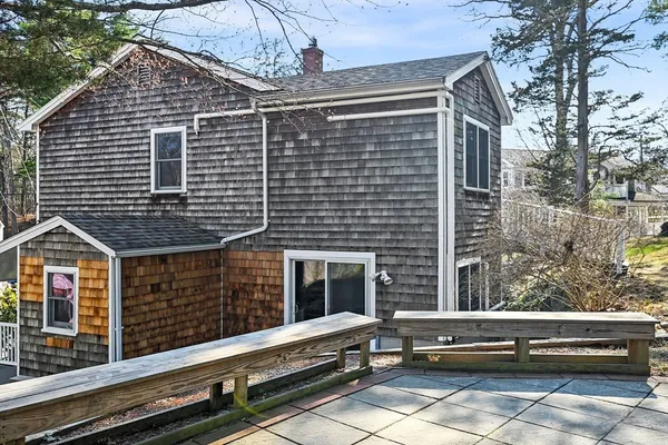 $599,000 | 154 R Eastern Avenue, Essex, MA 01929