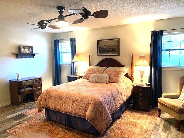 133 Penny Lane Athens, TX 75751 - Photo 6 of 12 Primary Bedroom