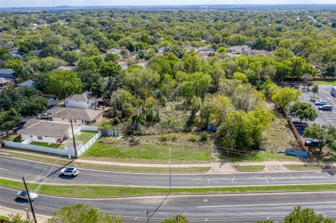 911-915 West Dittmar Road Austin, TX 78745 - Photo 7 of 10