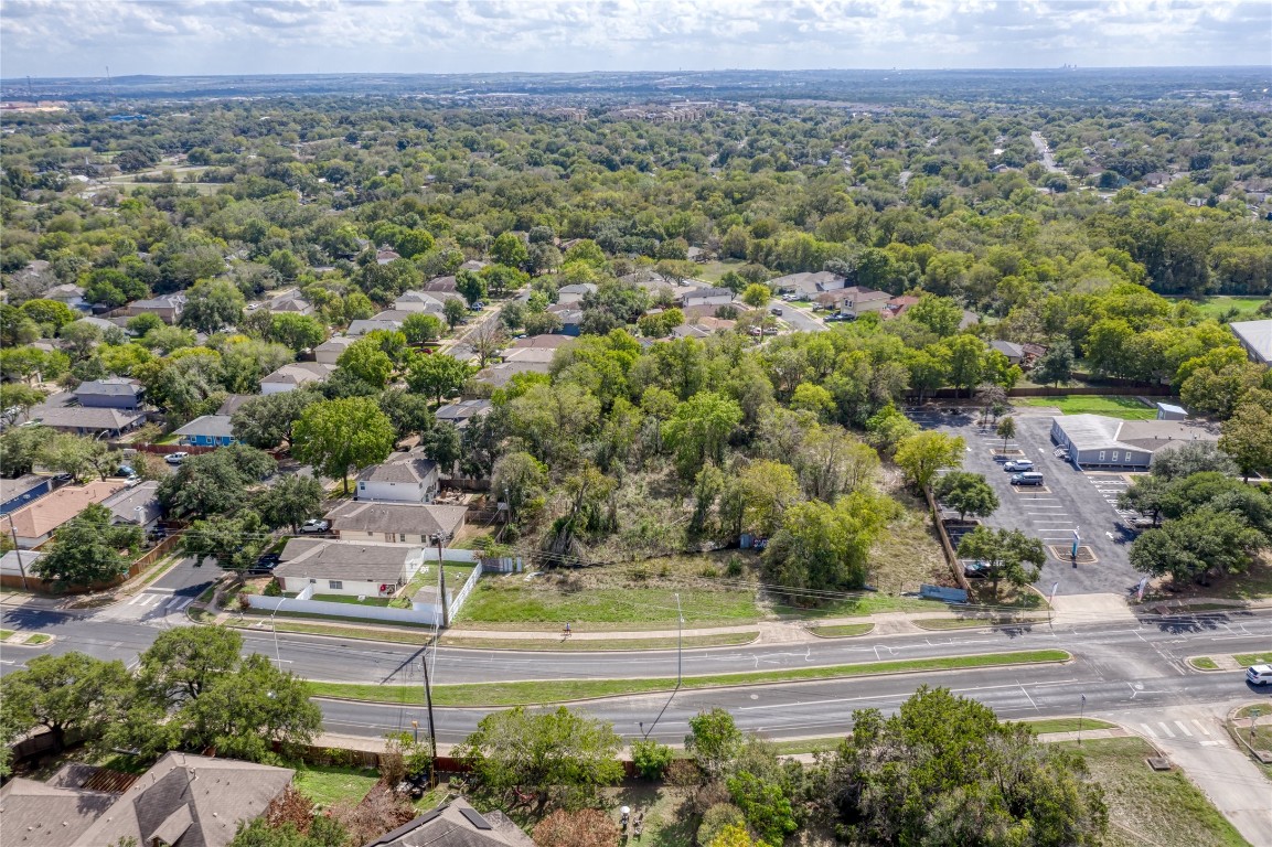 911-915 West Dittmar Road Austin, TX 78745 - Photo 8 of 10