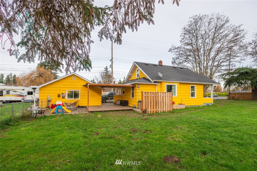 8002 Golden Given Road East Tacoma, WA 98404 - Photo 27 of 35 Gallery Image 27