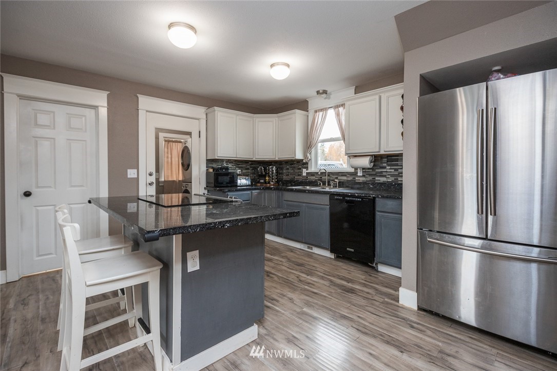 8002 Golden Given Road East Tacoma, WA 98404 - Photo 10 of 35 Gallery Image 10