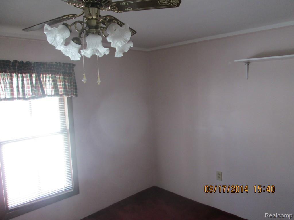 35620 Ridge Street Richmond, MI 48062 - Photo 28 of 32 IMG_0595.jpg