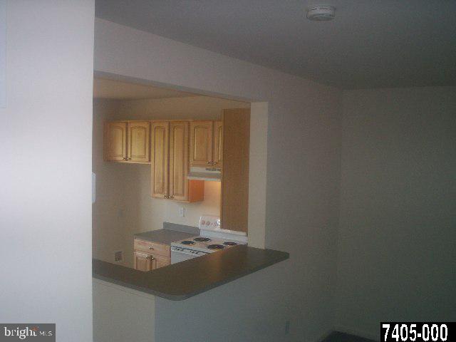 213 Maywood Road York, PA 17402 - Photo 3 of 8 Gallery Image 3