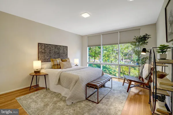 $1,199,990 | 7400 Rebecca Drive, Alexandria, VA 22307