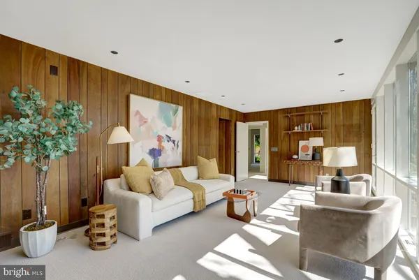 $1,199,990 | 7400 Rebecca Drive, Alexandria, VA 22307