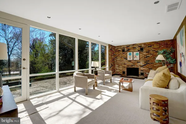 $1,199,990 | 7400 Rebecca Drive, Alexandria, VA 22307