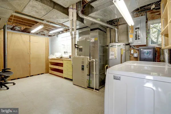 $1,199,990 | 7400 Rebecca Drive, Alexandria, VA 22307