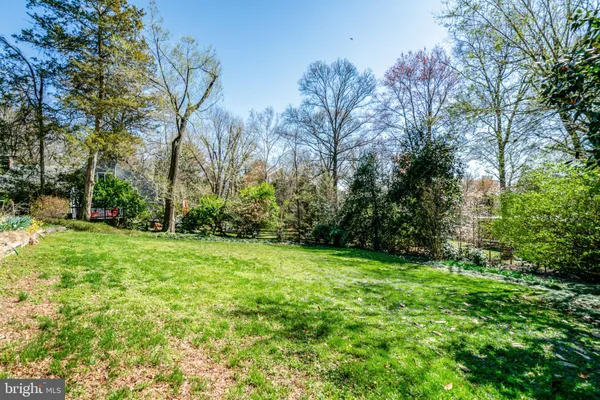 $1,199,990 | 7400 Rebecca Drive, Alexandria, VA 22307