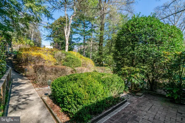 $1,199,990 | 7400 Rebecca Drive, Alexandria, VA 22307