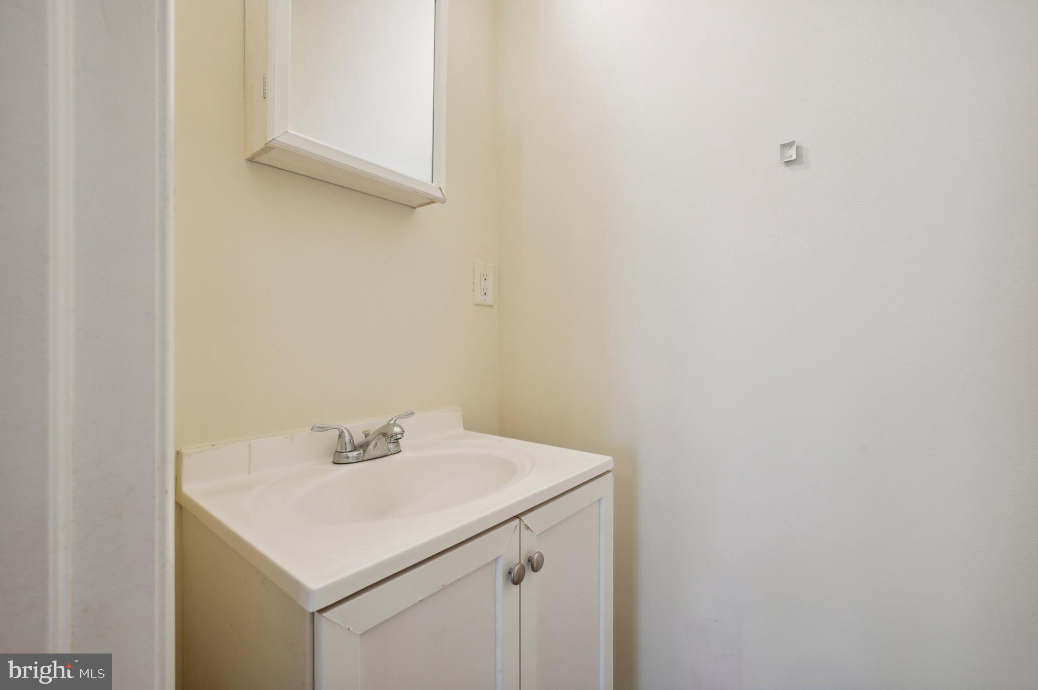 4219 Wallace Street Philadelphia, PA 19104 - Photo 4 of 14