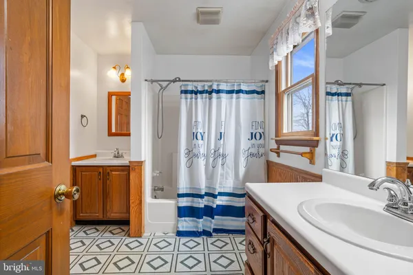 $389,900 | 1676 Wallaceton Bigler Highway, West Decatur, PA 16878