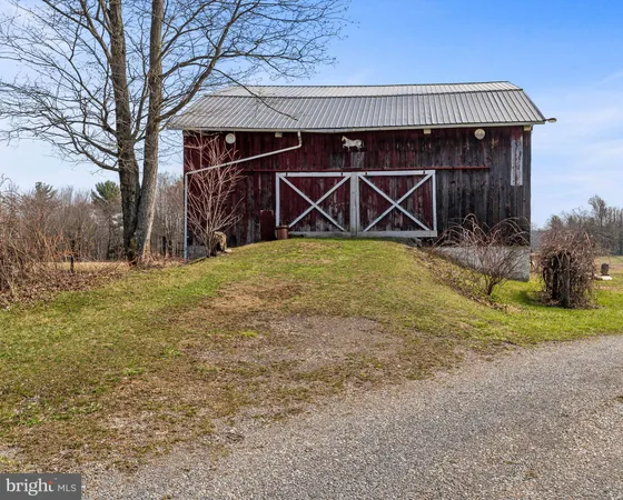 $389,900 | 1676 Wallaceton Bigler Highway, West Decatur, PA 16878