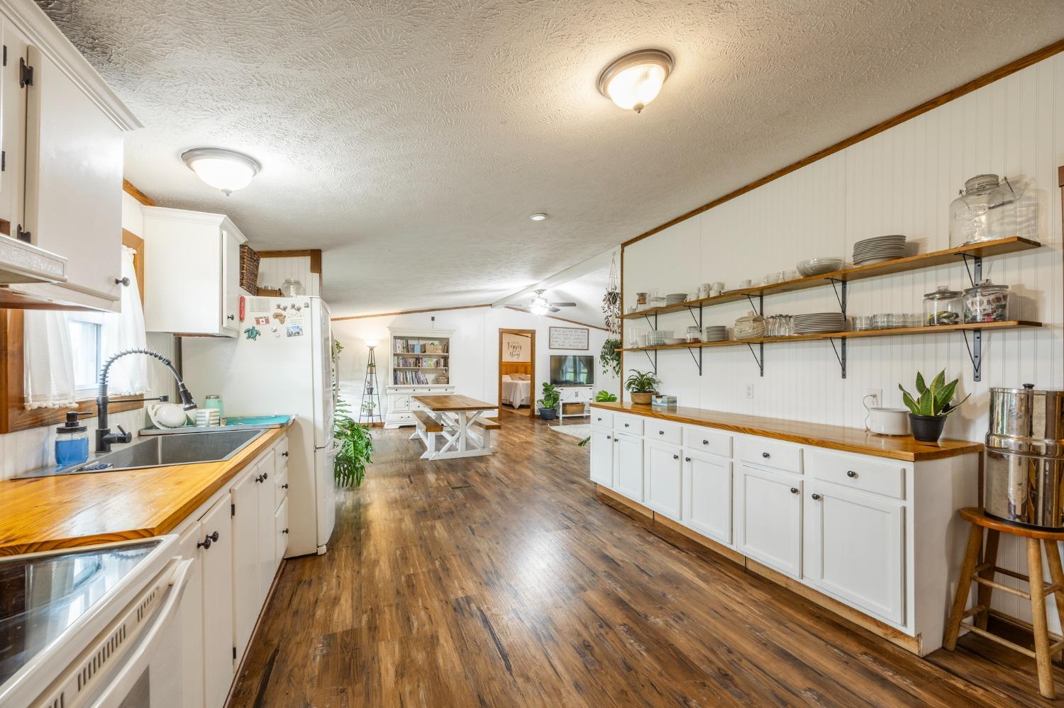 14601 Holt Road Milan, IN 47031 - Photo 13 of 40