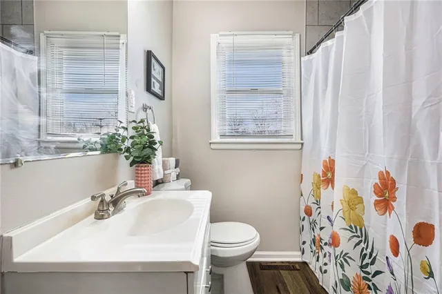 $184,900 | 8852 East 59 Terrace, Raytown, MO 64133