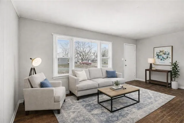 $184,900 | 8852 East 59 Terrace, Raytown, MO 64133