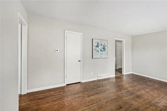 $184,900 | 8852 East 59 Terrace, Raytown, MO 64133