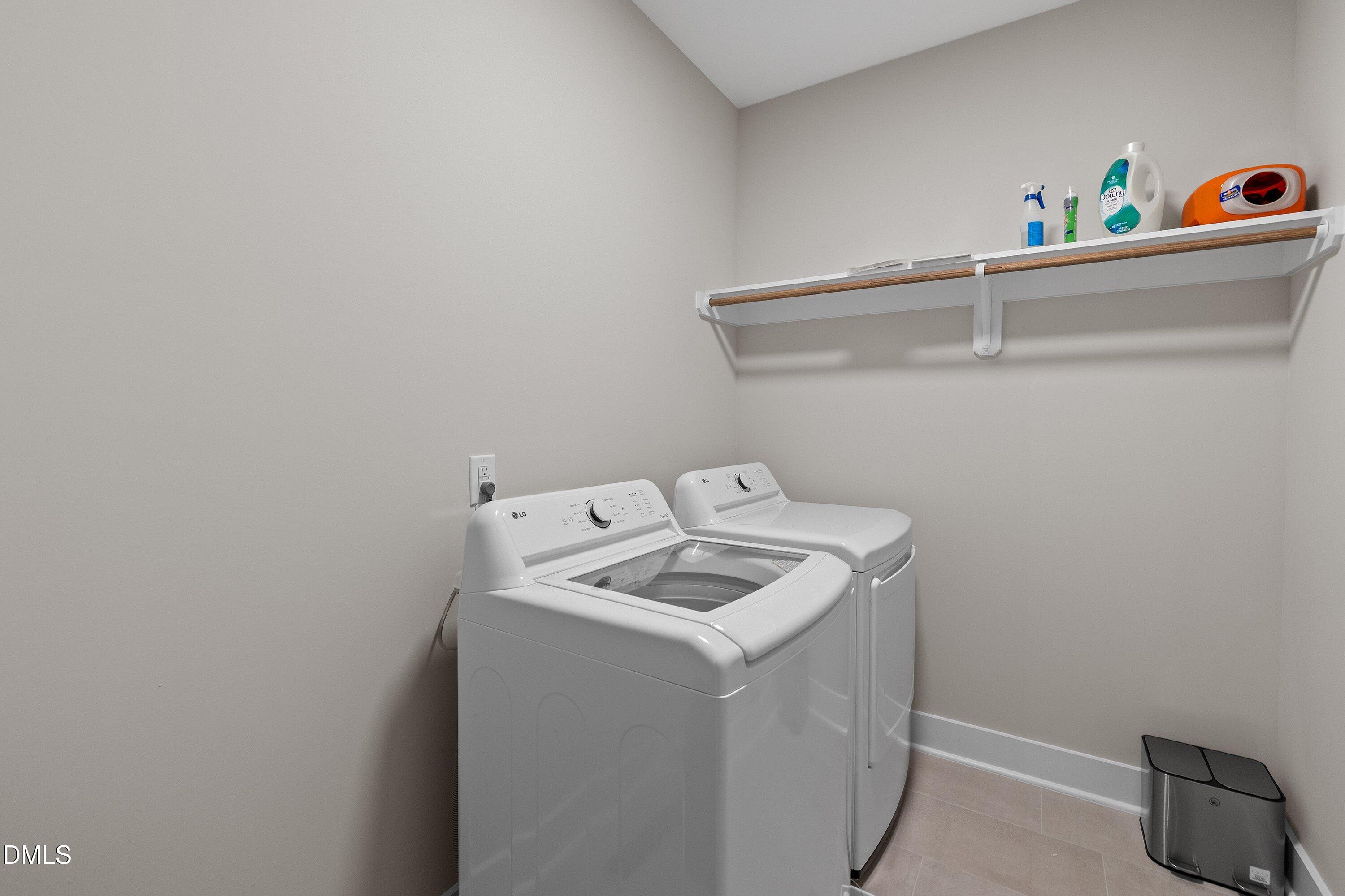 718 Jamescroft Way Rolesville, NC 27571 - Photo 35 of 40 a utility room with dryer and washer