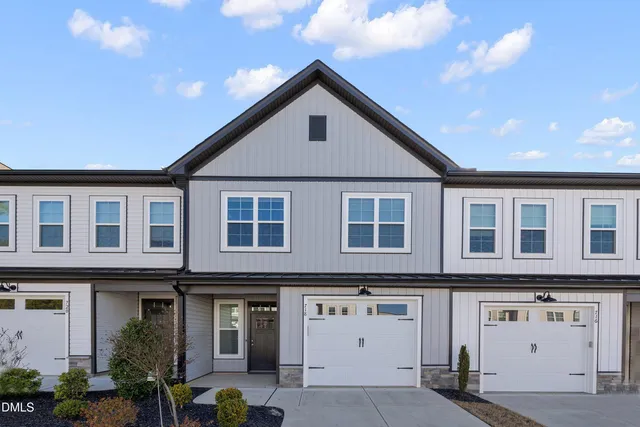 $2,000 | 718 Jamescroft Way, Rolesville, NC 27571