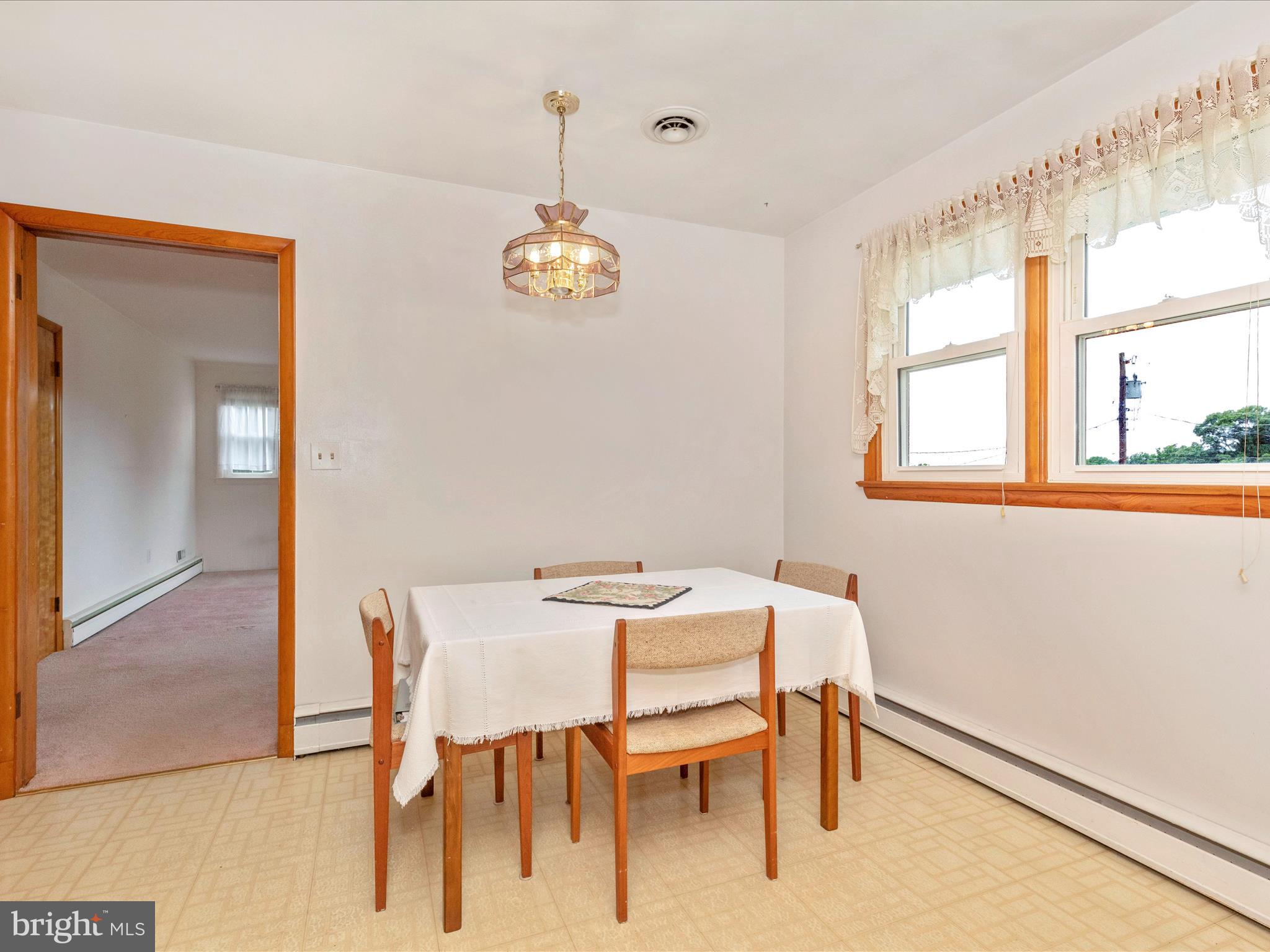 9104 Gue Road Damascus, MD 20872 - Photo 14 of 45 Dining Area