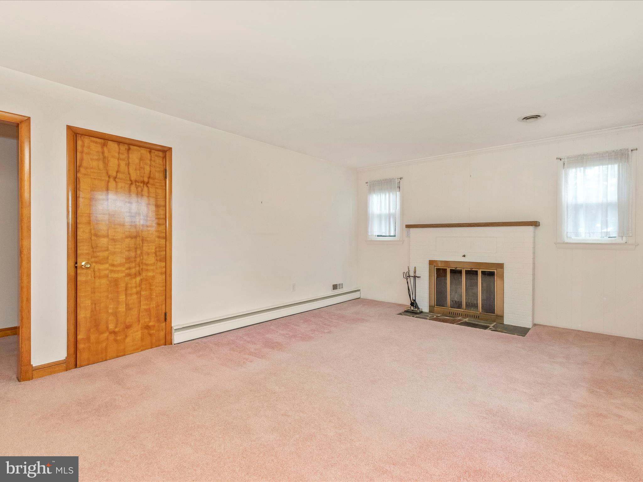9104 Gue Road Damascus, MD 20872 - Photo 3 of 45 Formal Living Room - Wood Floors under Carpet)
