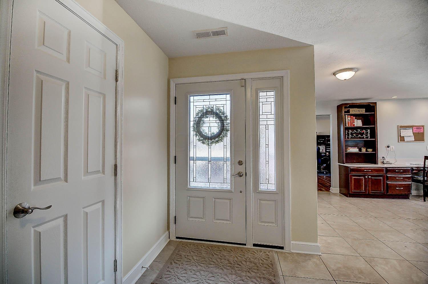575 Murnan Road Galloway, OH 43119 - Photo 5 of 41 Gallery Image 5