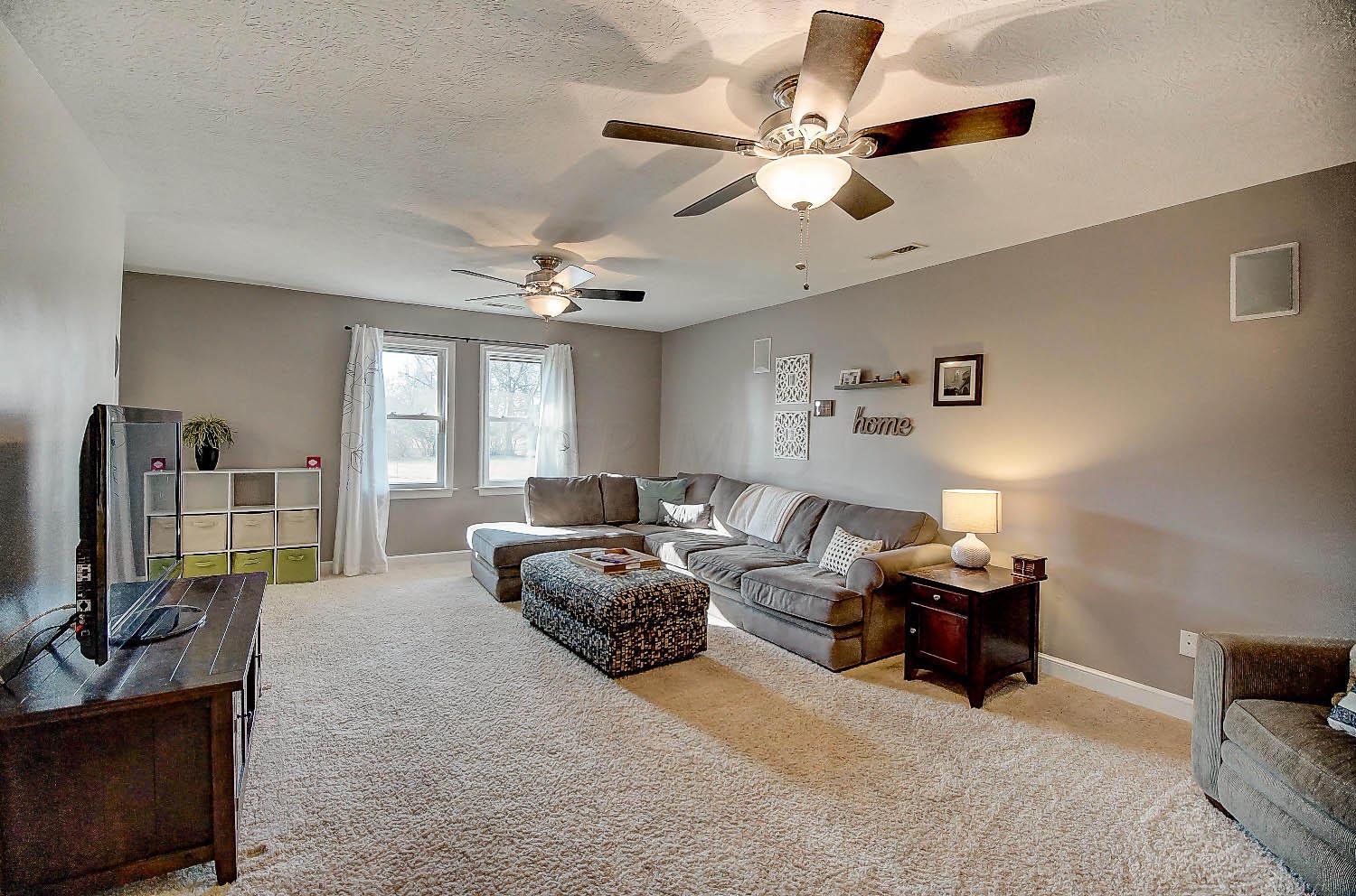 575 Murnan Road Galloway, OH 43119 - Photo 6 of 41 Gallery Image 6