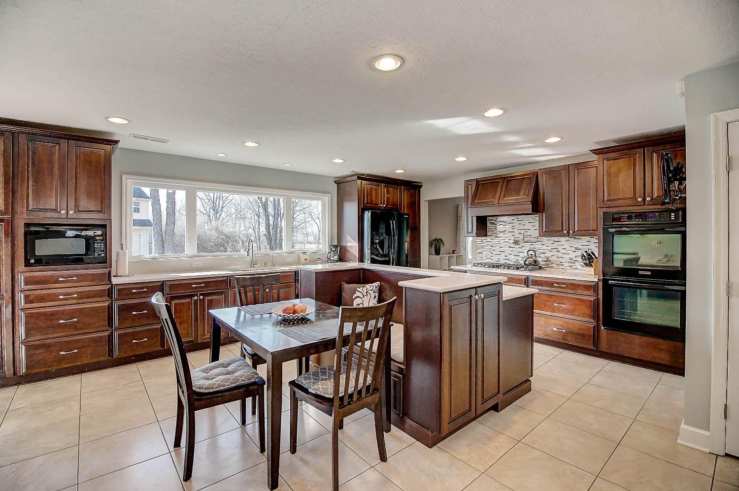 575 Murnan Road Galloway, OH 43119 - Photo 9 of 41 Gallery Image 9