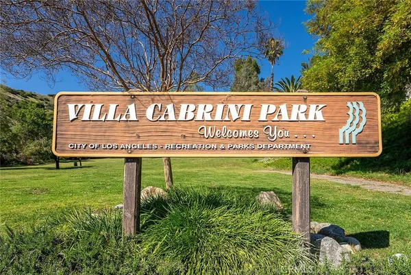 $699,900 | 9512 VÃa Venezia, Burbank, CA 91504